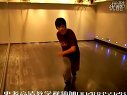 视频: 曳步舞侧面奔跑教学--鬼步舞-机械舞（街舞鑫仔）