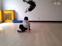 3岁小孩跳街舞（breaking） 少儿街舞