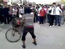 疯了！街舞牛人是他！绝对震撼的街舞视频
