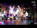 视频: 街舞高手Bboy 精彩视频剪辑街舞牛人搞笑机器舞表演 舞蹈教学