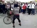 疯了！街舞牛人是他！绝对震撼的街舞视频_嘻哈中文网