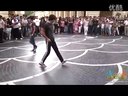 视频: 团体街舞大赛少年街舞教学视频鬼步舞视频教学全集