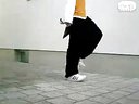 视频: 街舞基础舞步_exo舞蹈教学分解动作_曳步舞基础教学视频