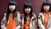 天天跳街舞 第43集 12岁三胞胎童星出道参加综艺萌翻全场，唱歌跳舞不输TFboys-