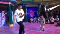  #全民街舞#我在杭州，6岁幼儿园大班宝宝跟初一大哥哥的battle片段，这round平局哦-