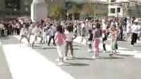  儿童街舞！广场儿童街舞快闪族-