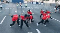 韩国大学生街舞团体舞蹈秀，围观的小姐姐呐喊声不断！