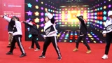 衡阳元旦环城赛跑花絮：一群少男少女表演街舞为参赛队员助兴