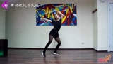 会跳舞的女孩有多帅？17岁俄罗斯少女跳街舞，气场堪比明星