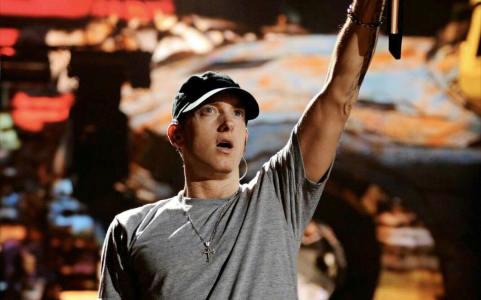 【Eminem】姆爷《Not Afraid》2010年底特律演唱会现场【1080p/字幕】