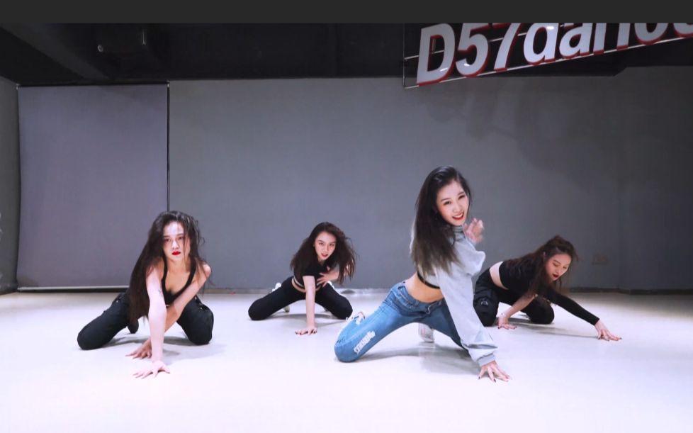 【D57 Dance】队员展示  蔡依林《野蛮游戏》 Cola编舞