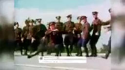 【最新视频，超级有意思！】一位俄罗斯人（应该是）读油管网友们对苏联士兵之舞的评价