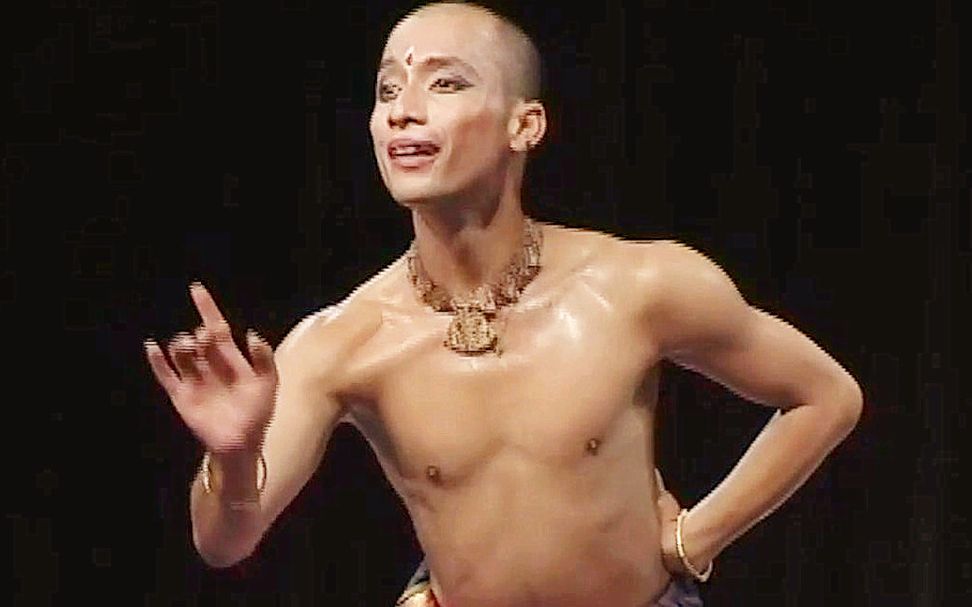 超震撼！ 充满阳刚与力量感的男子舞蹈 — Mavin Khoo的婆罗多舞