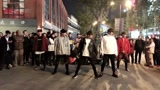 EXO《INTRO》街头超酷公演