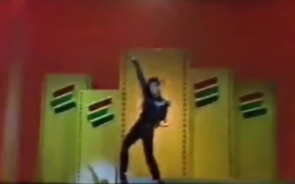 【霹雳爷们儿】80年代中国版迈克尔·杰克逊，陶金霹雳舞版《信天游》