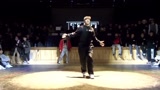 世界机械舞冠军HOZIN精彩裁判秀合辑，非凡的肢体控制力引人入胜！