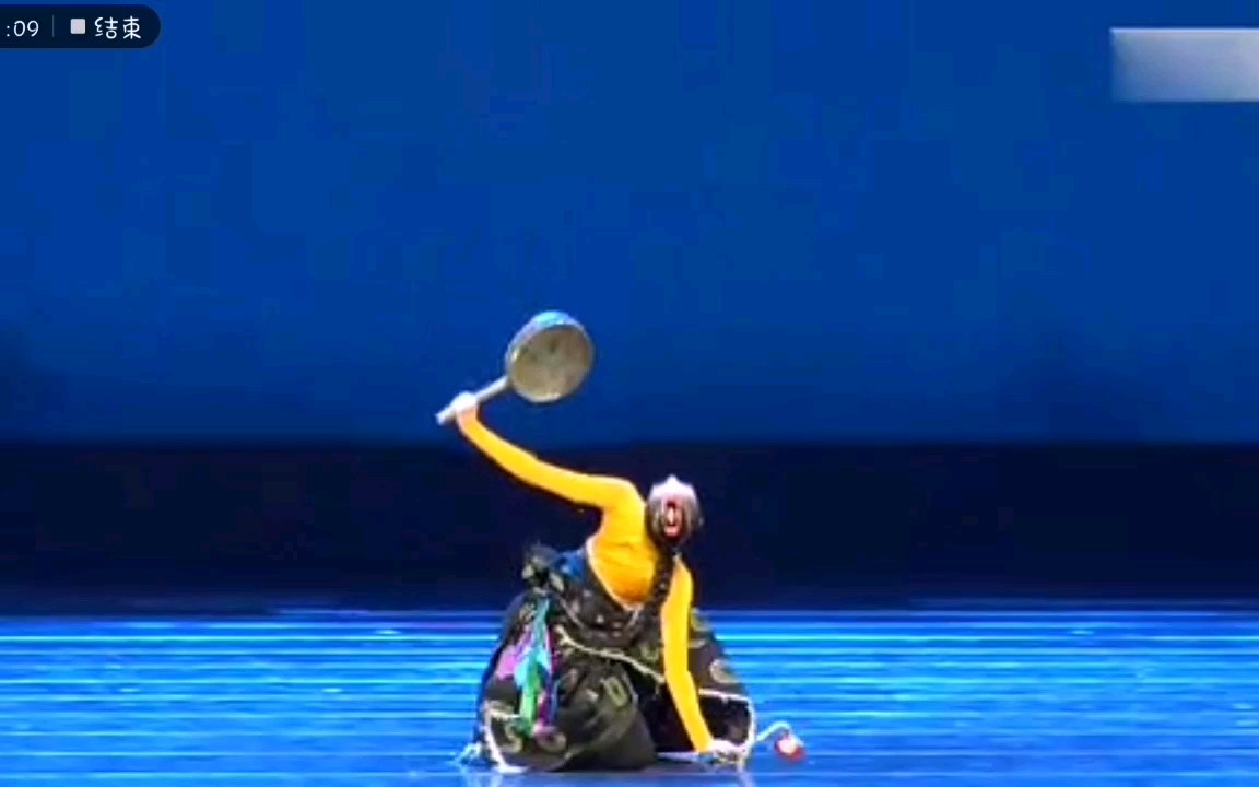 北京舞蹈学院·王雪柔《藏族热巴鼓组合》原生态！震撼人心！