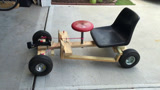 牛人自制的小滑轮车，简单轻便，速度很快