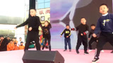 新城市广场新都店6周年庆典少儿街舞表演