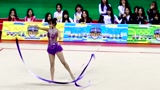 程潇运动会表演体操，全场零失误，韩国人看的瞠目结舌！