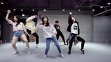1M舞室初级班简单的舞蹈视频《Break A Sweat 》