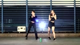 全球舞蹈鉴赏两个女孩街舞表演