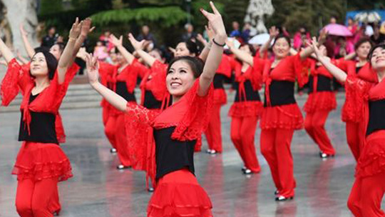 韩国街舞冠军团队就是厉害，太棒了