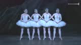 皇家芭蕾舞团版《天鹅湖》四小天鹅