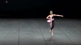 外国小女孩的芭蕾舞！