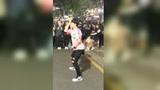 美女街舞尬舞舞蹈视频：广场舞16步、小丑需要跳