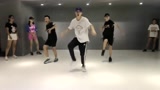 舞蹈最新街舞舞蹈教学视频，喜欢的可以学一下，很棒哦