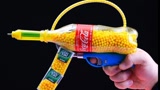 牛人把可乐瓶改造成玩具枪，成品让人羡慕，真是厉害！