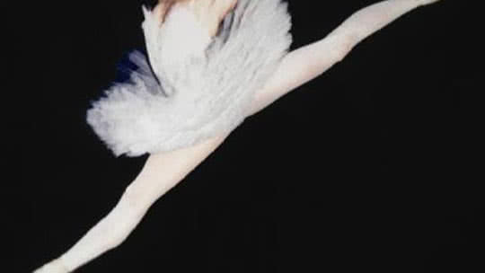 心疼！俄罗斯小萝莉练芭蕾基本功，脚尖都弯到了极限