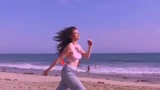 欧美女生在海边跳街舞