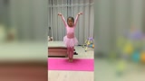 孩子练芭蕾