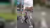 视频: 街角霹雳舞