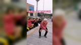 八十岁老奶奶跳的霹雳舞，教学分解